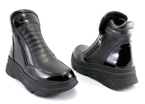 Дамски високи зимни спортни обувки от естествена кожа в черно 567 CH