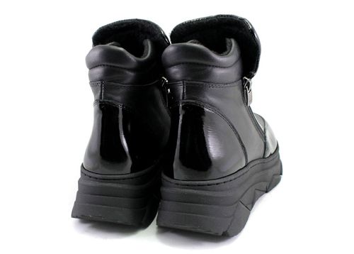 Pantofi dama sport de iarnă, realizată din piele naturală în negru 567 CH