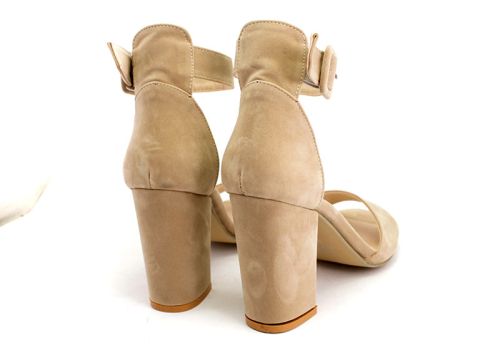 Дамски сандали от изкуствен набук в бежово- Модел Веда.