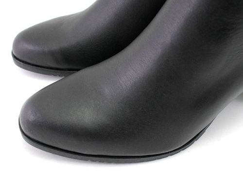 Botine elegante de damă cu fermoar lateral negru - Model Samantha.