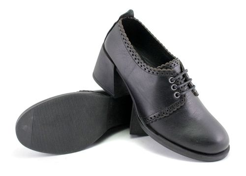 Дамски  обувки в черно -  Модел Жаклин.