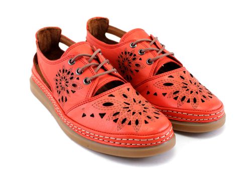 Дамски летни обувки в червено -  Модел Сеуле.
