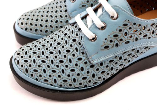 Дамски летни обувки в светло синьо -  Модел Люсил.