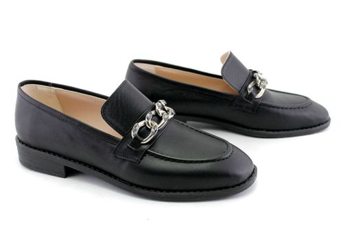 Дамски обувки в черно -  Модел Бети.