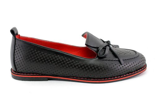 Дамски обувки в черно -  Модел Полин.