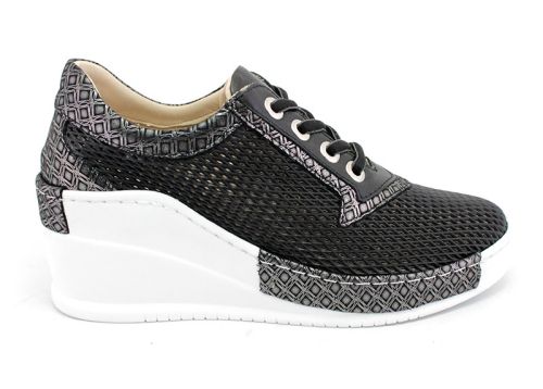 Дамски летни обувки в черно -  Модел Мари