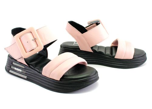Дамски сандали в розово - Модел Касандра.