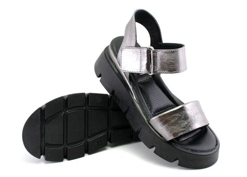 Дамски сандали в платинено - Модел Каролина