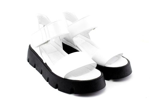 Дамски сандали в бяло - Модел Каролина