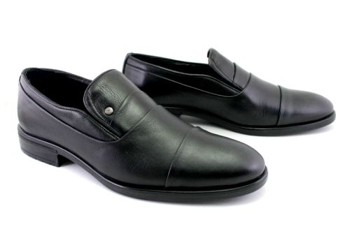 Мъжки официални обувки в черно, модел Кевин.