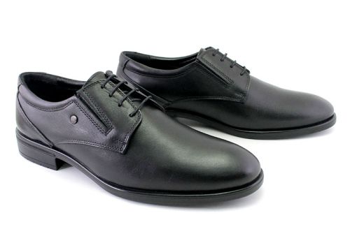 Мъжки официални обувки в черно, модел Конрадо.