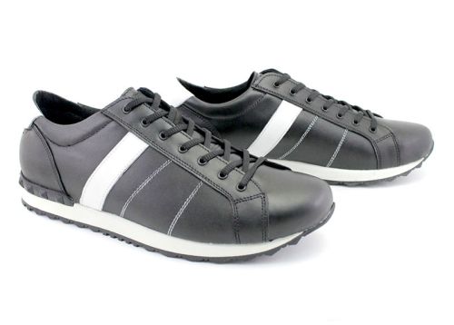 Мъжки спортни обувки в черно и бяло - Модел Ерол.