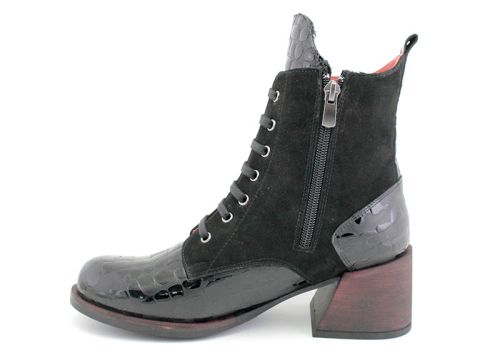 Botine de dama din lac natural si colier din piele naturala - model Caprice
