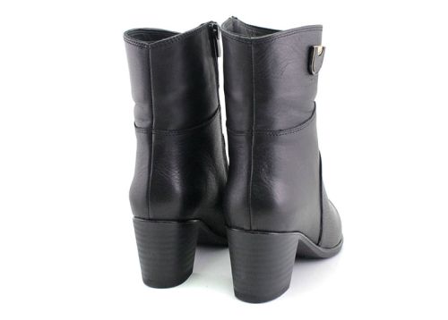 Botine de dama din piele naturala neagra - model Pagane-M