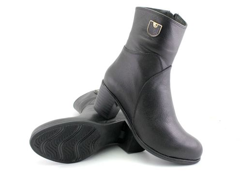 Botine de dama din piele naturala neagra - model Pagane-M