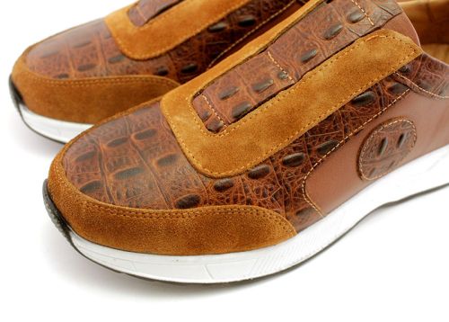 Мъжки, ежедневни обувки от естествена кожа в кафяво - Модел Винстент
