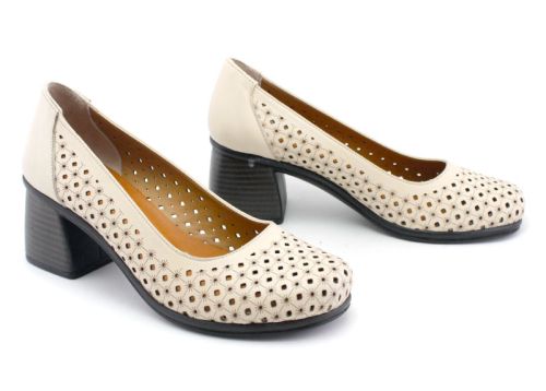 Дамски летни обувки от естествена кожа в бежово - Модел Вангелия