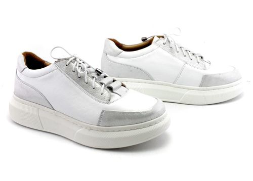 Дамски, ежедневни обувки в бяло - Модел Талия.