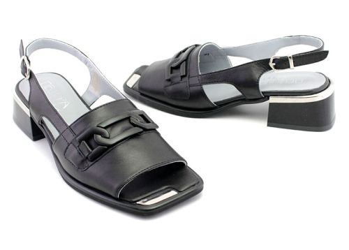 Дамски, ежедневни сандали в черно - Модел Марина