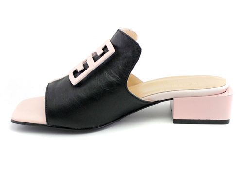 Дамски чехли на нисък ток в розово и черно - Модел Мишел