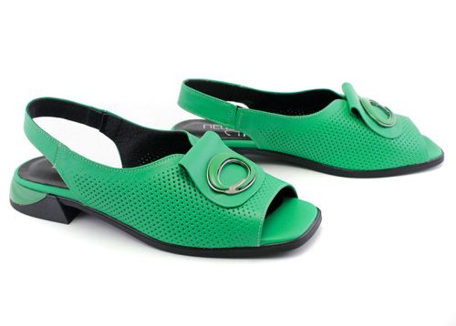 Дамски сандали от естествена кожа в  зелено - Модел Летисия.