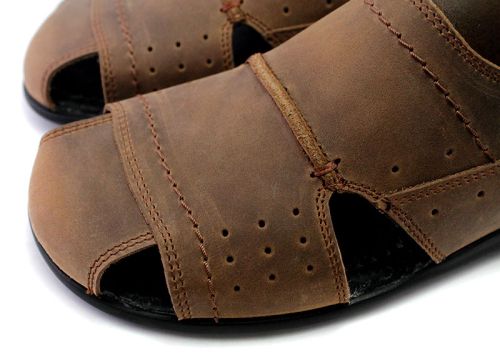 Мъжки чехли от естествена кожа в кафяво, модел Ричи