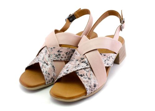 Дамски сандали от естествена кожа в розово - Модел Дилайла