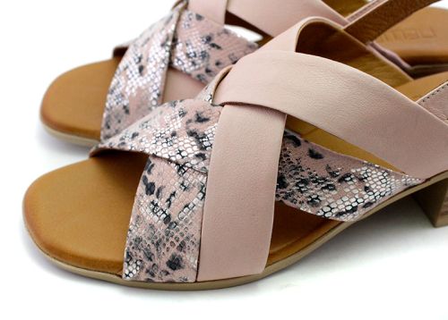Дамски сандали от естествена кожа в розово - Модел Дилайла