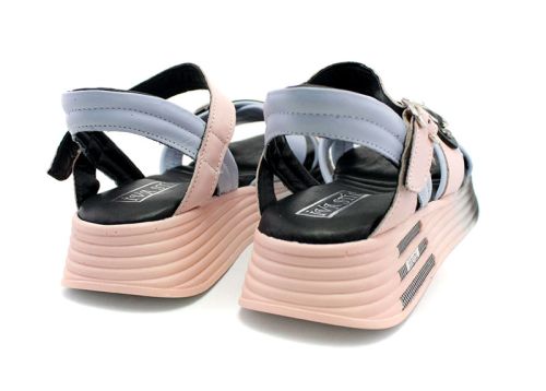 Дамски сандали на ниска платформа в  розово и синьо - Модел Мона Лиза