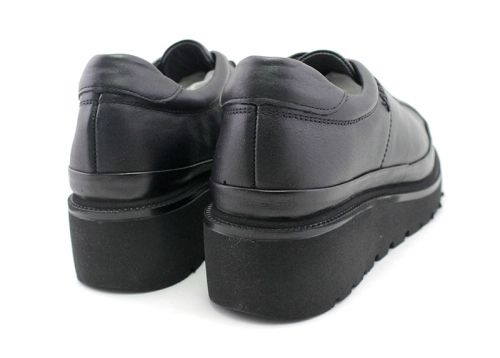 Дамски ежедневни обувки в черно - Модел Илона