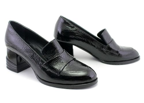 Дамски официални обувки в черен лак, модел Клер.