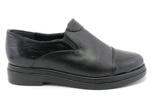 Pantofi casual dama fara sireturi in negru - Model Areselis.