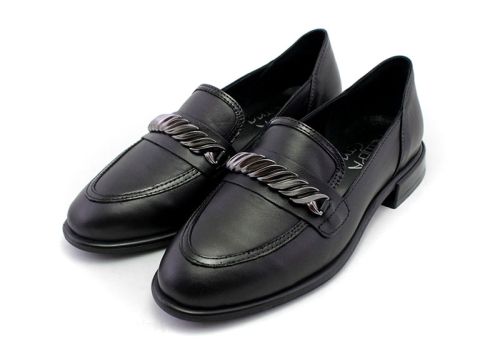 Дамски ежедневни обувки без връзки в черно - Модел Патриция