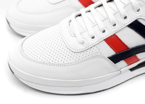 Мъжки обувки в бяло - Модел Мартин.