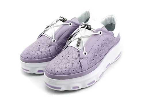 Дамски, ежедневни обувки в лилаво и бяло - Модел Каролайн.