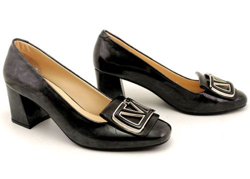 Дамски официални обувки в тъмно сиво, модел Микаела.