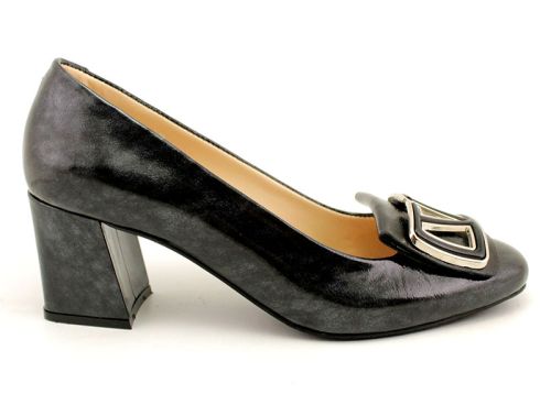 Дамски официални обувки в тъмно сиво, модел Микаела.