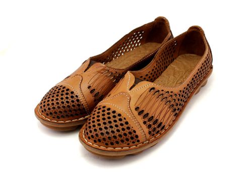 Дамски, летни обувки от естествена кожа в кафяво - Модел Вучия.