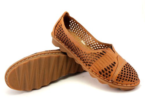 Дамски, летни обувки от естествена кожа в кафяво - Модел Вучия.