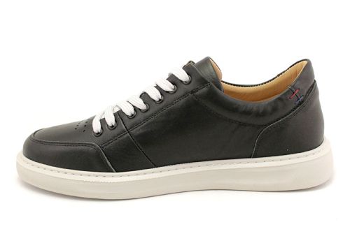 Pantofi casual barbatesti de culoare neagra - model Desislav.