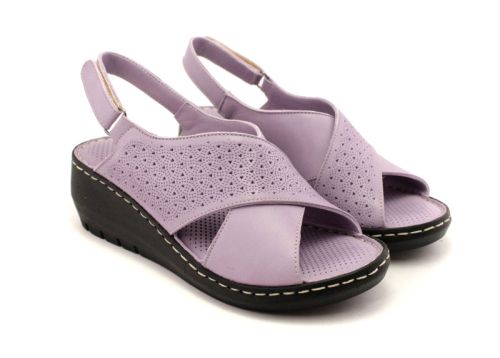 Дамски сандали от естествена кожа в лилаво - Модел Фея.
