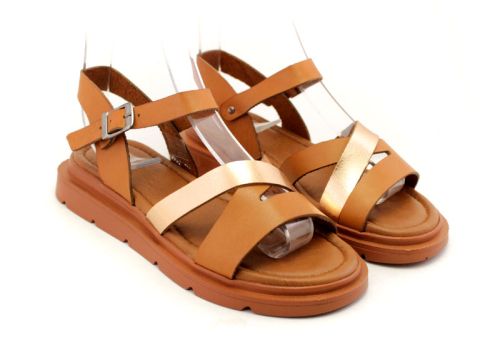 Дамски сандали от естествена кожа в светло кафяво - Модел Мариана.
