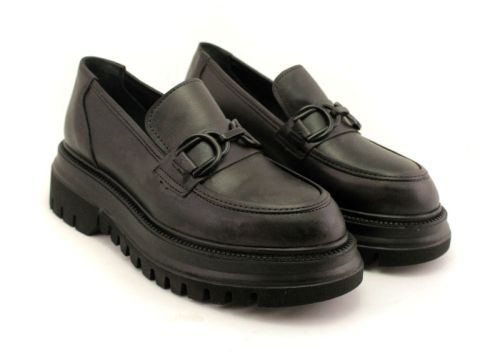 Дамски ежедневни обувки от естествена кожа в черно - Модел Глория.