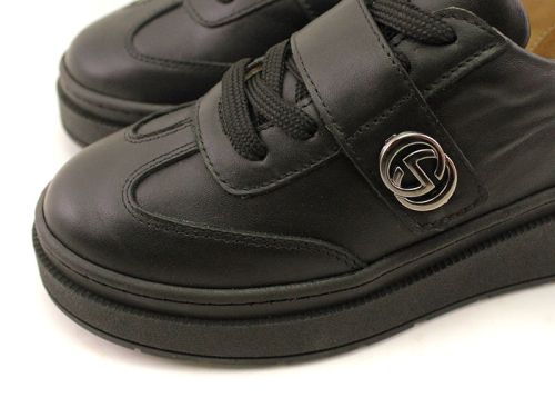 Дамски, ежедневни обувки в черно - Модел Тиара.