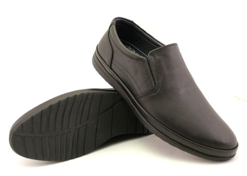 Мъжки, ежедневни обувки в черно - Модел Викторио.