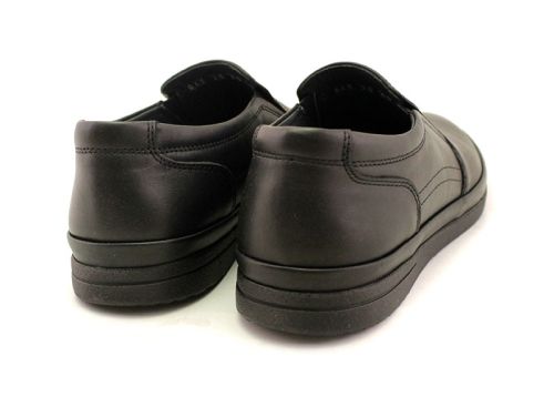 Мъжки, ежедневни обувки в черно - Модел Викторио.