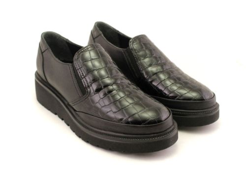 Дамски, ежедневни обувки в черно - Модел Инга.