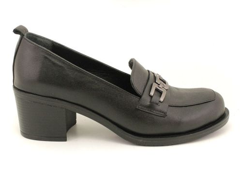 Дамски, ежедневни обувки на ток в черно - Модел Верона.