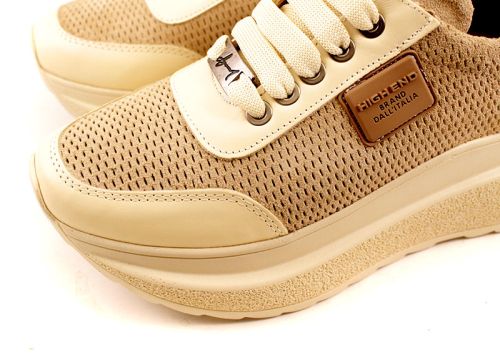 Дамски спортни обувки от естествена кожа и велур във визонено - Модел Сесил.