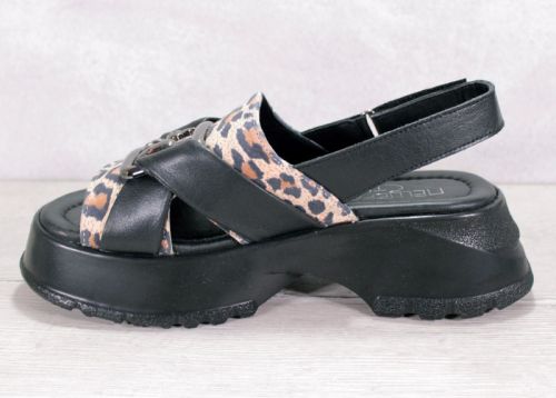 Дамски сандали на платформа от естествена кожа в черно и леопардово - модел Жасмин